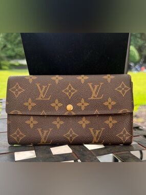 Louis Vuitton Monogram Canvas Brown Snap Wallet